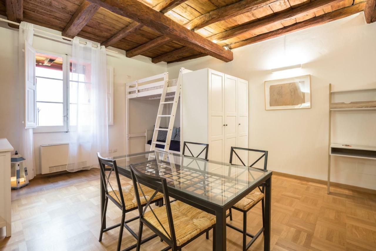 Palazzo Bocchi - The Place Apartments Bologna Luaran gambar
