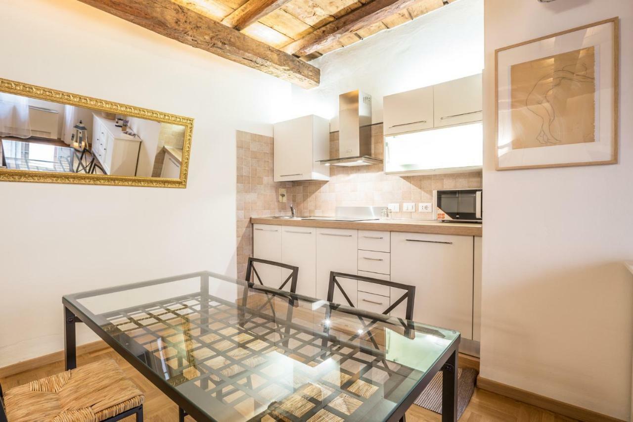 Palazzo Bocchi - The Place Apartments Bologna Luaran gambar