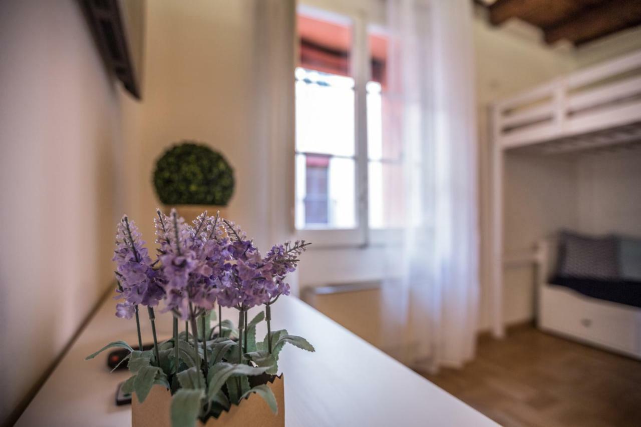 Palazzo Bocchi - The Place Apartments Bologna Luaran gambar